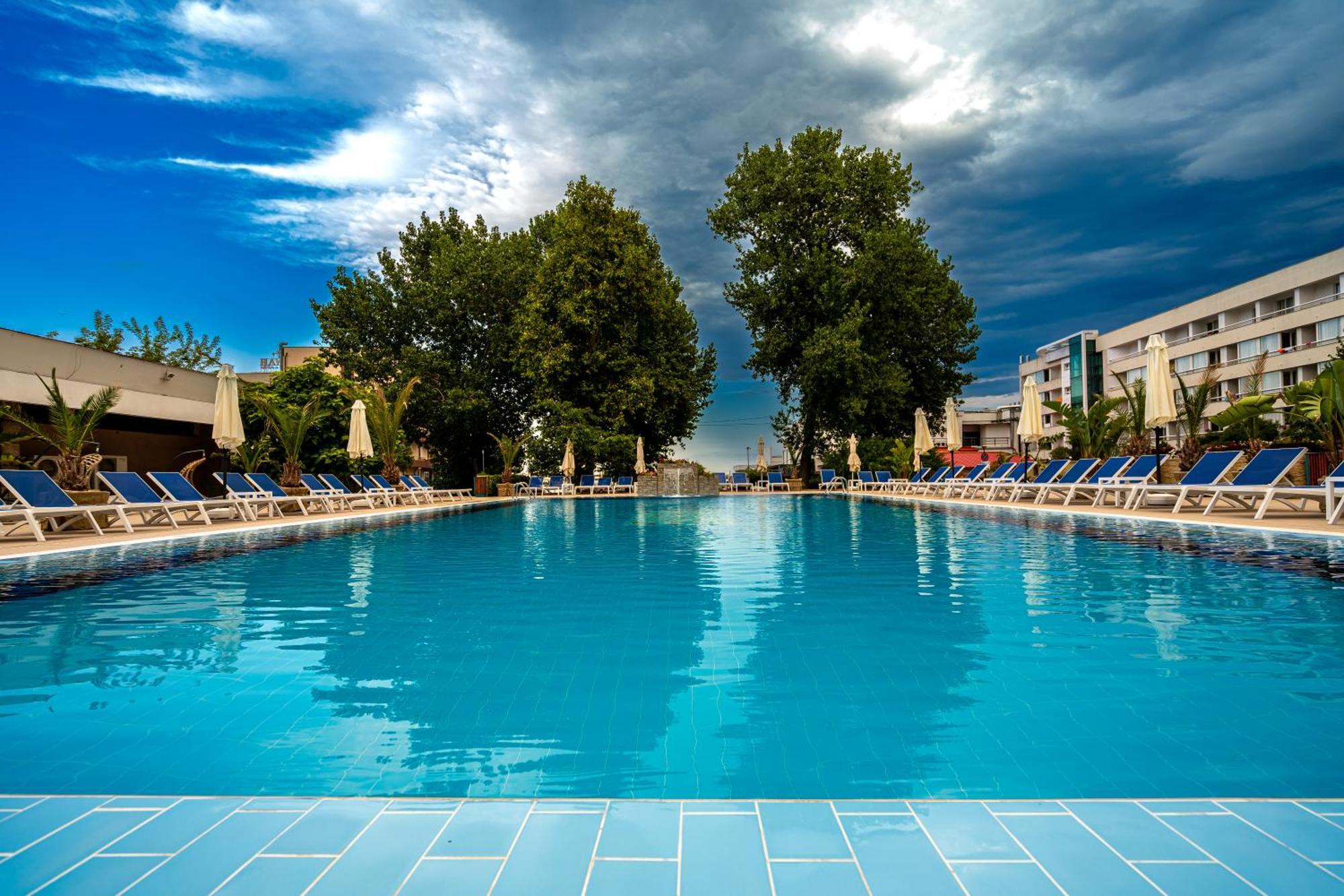 Hotel Dorna Mamaia Exterior foto