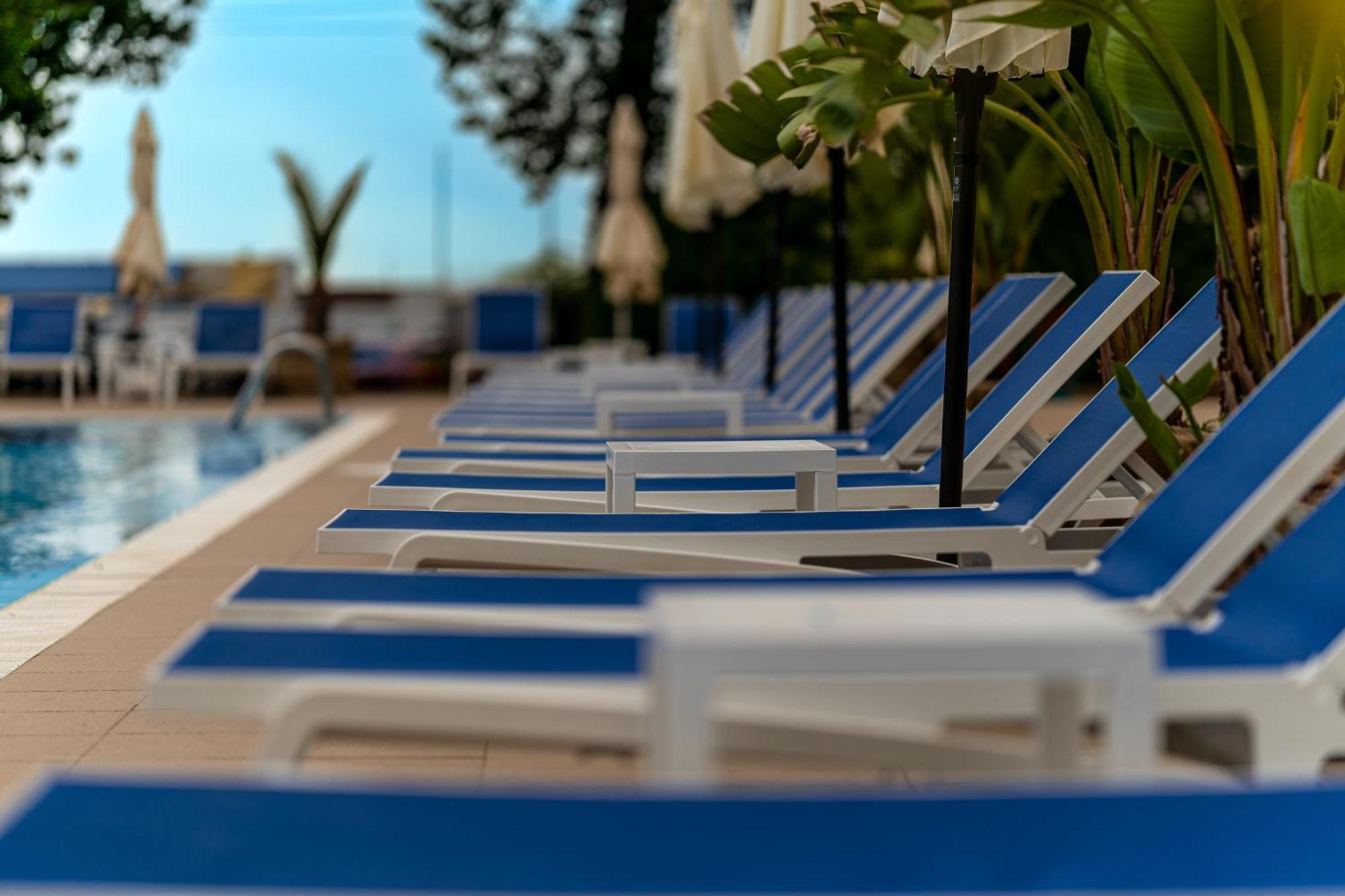 Hotel Dorna Mamaia Exterior foto