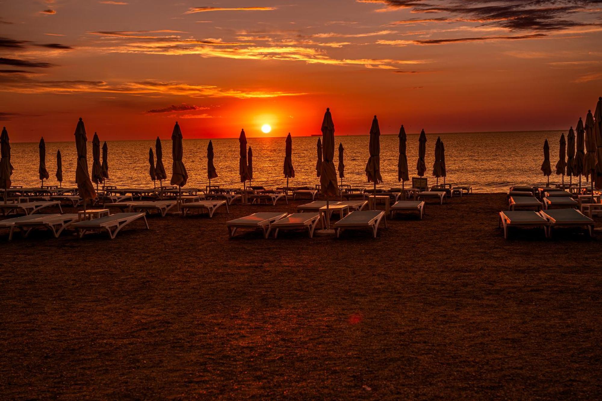 Hotel Dorna Mamaia Exterior foto